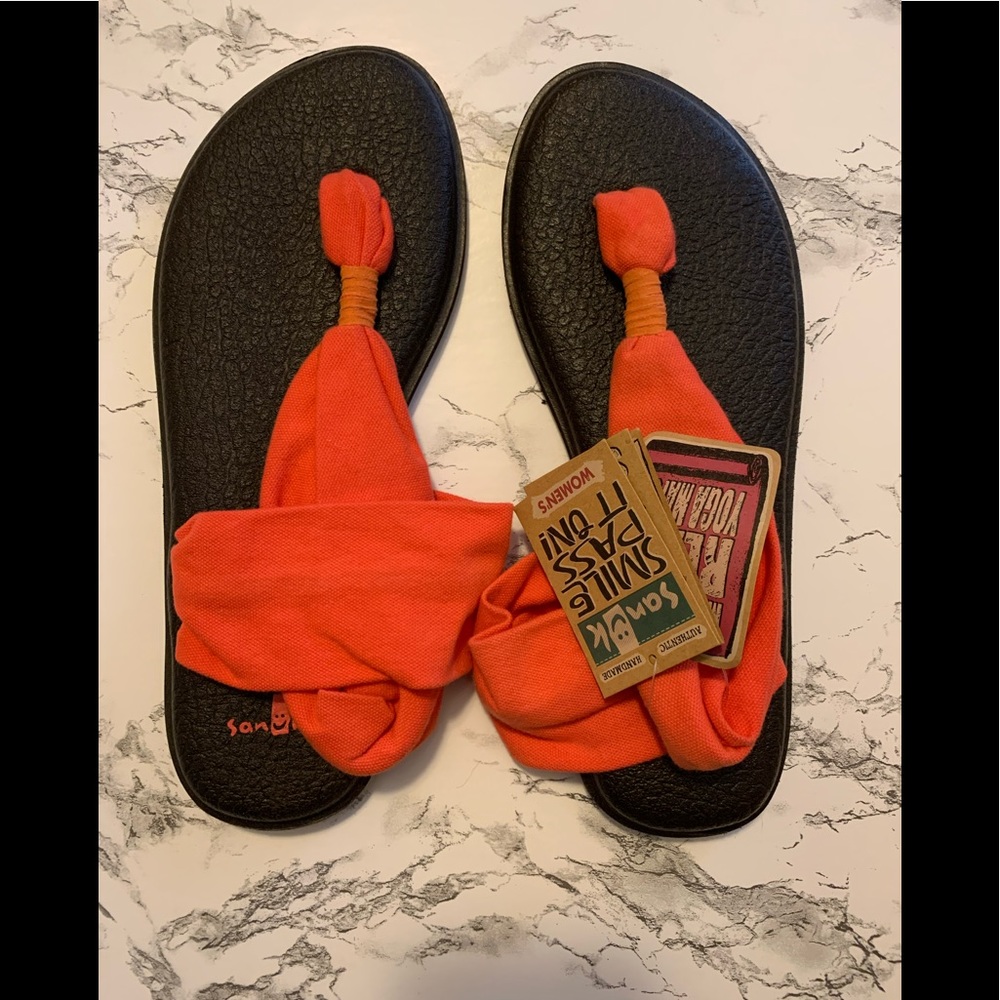 Sanuk sandals